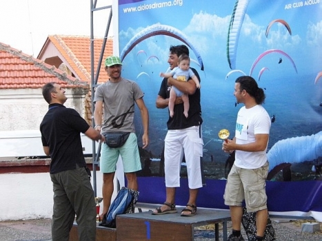 drama-price-giving-02