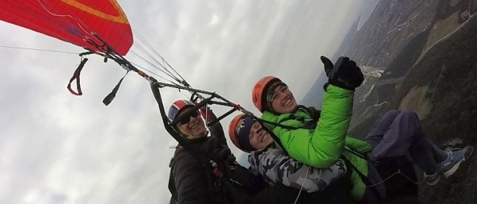 Olympic Wings team flying